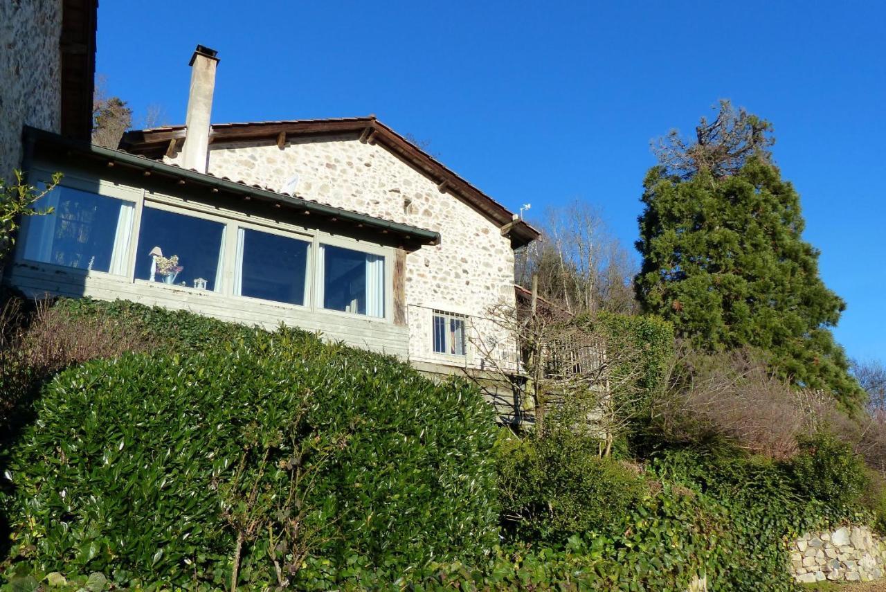 Gite du Hameau D'Amignié Vernay Exterior foto
