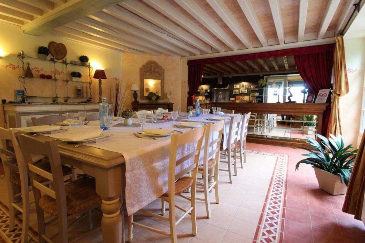 Gite du Hameau D'Amignié Vernay Exterior foto